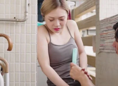 Em trai vô sinh giúp em dâu mang thai
